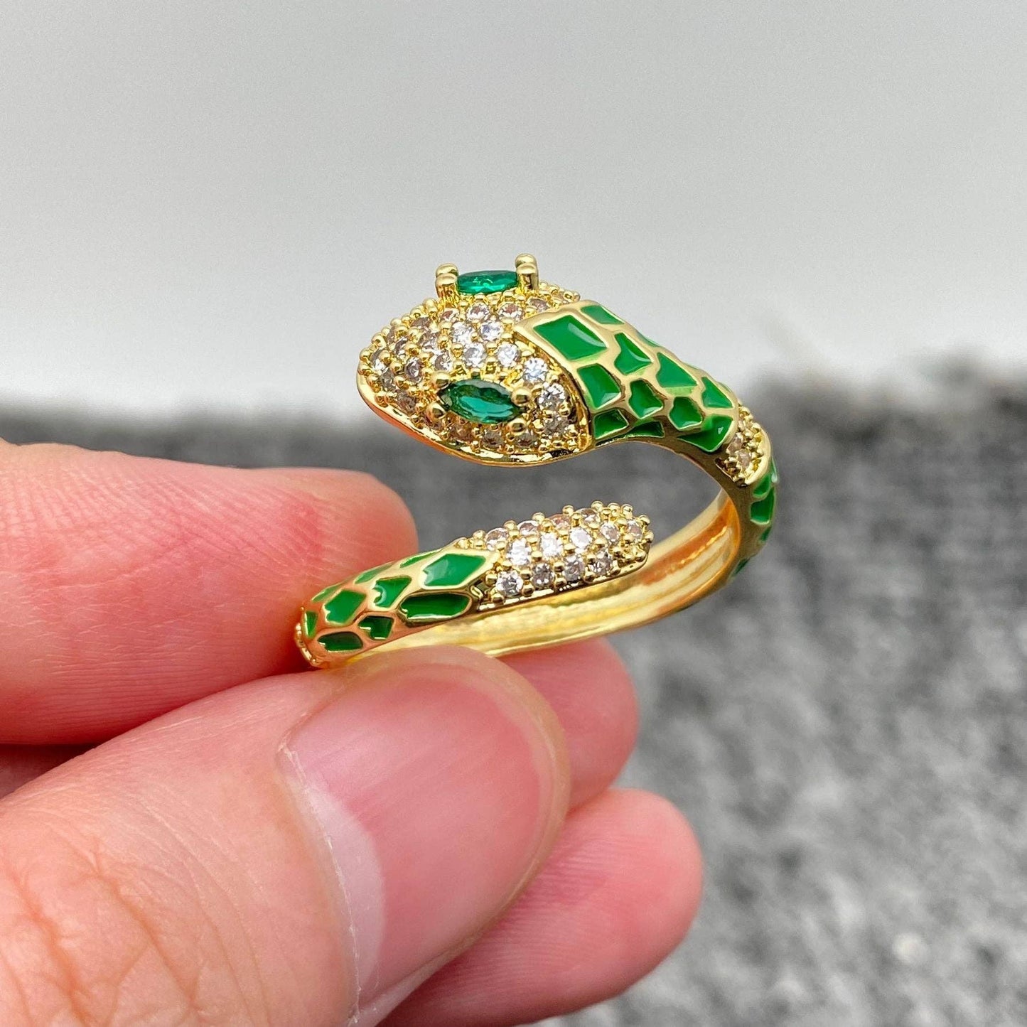 Inlaid Cubic Zirconia Enamel Snake Golden Adjustable Ring: White