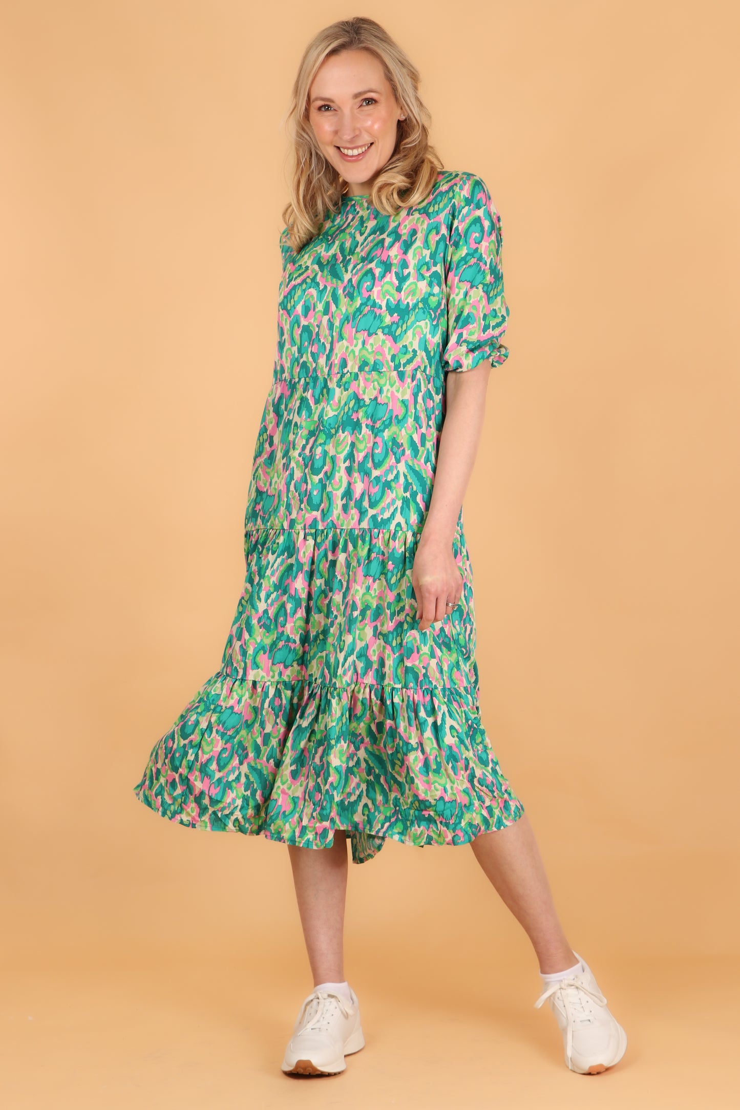 Vestido con estampado de aguamarina