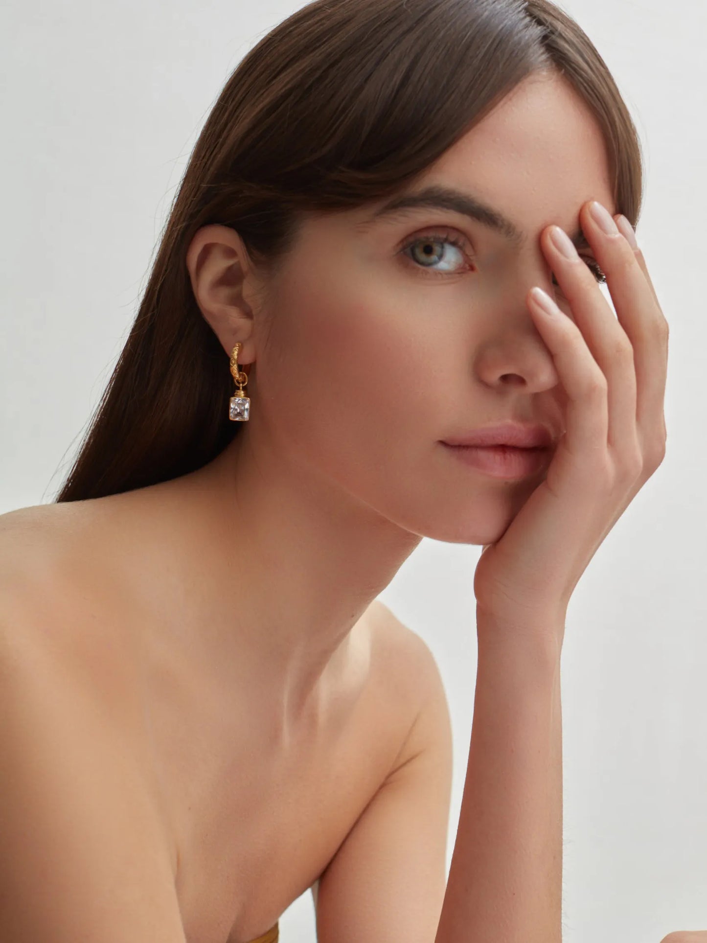 Beautiful Huggies - Clear