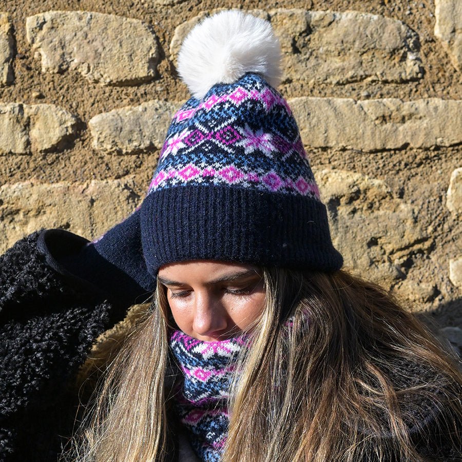 Navy Mix Scandi Starflower Bobble Hat