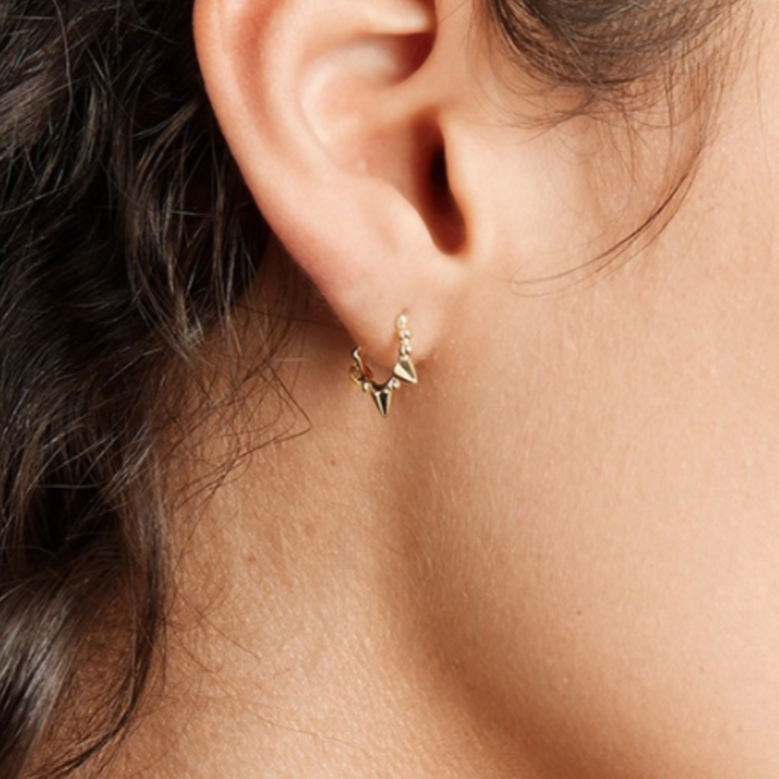 Chubby spiked Huggies