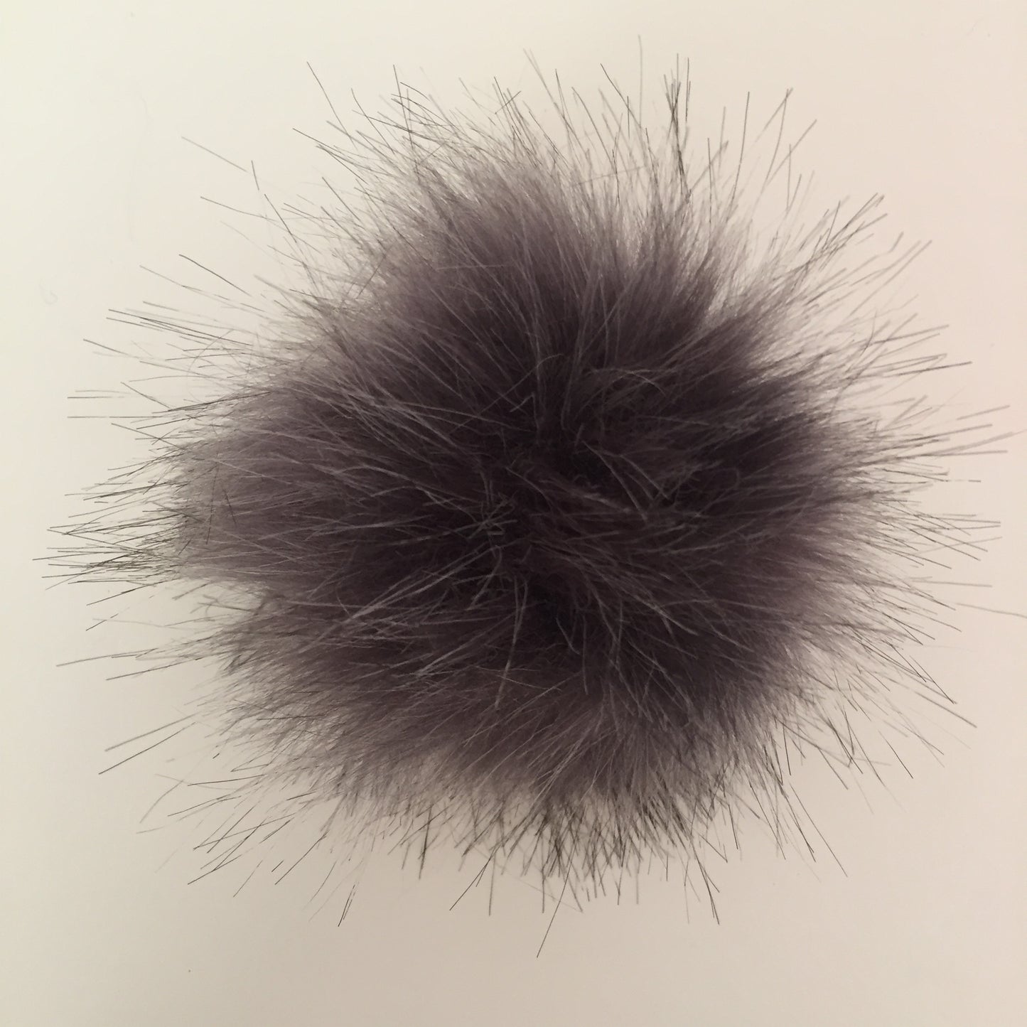 Ribbed PomPom Hat - Black