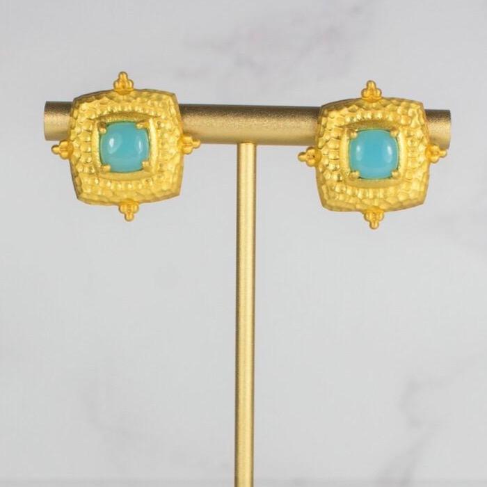 Boucles d'oreilles carrées en or et aqua