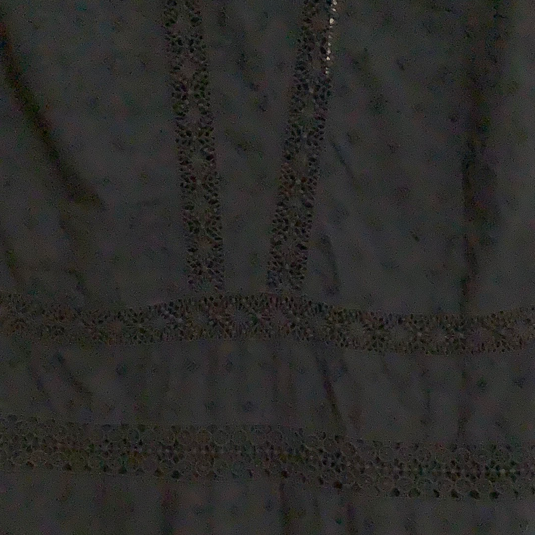 Vestido azul marino de algodón e inserción de encaje
