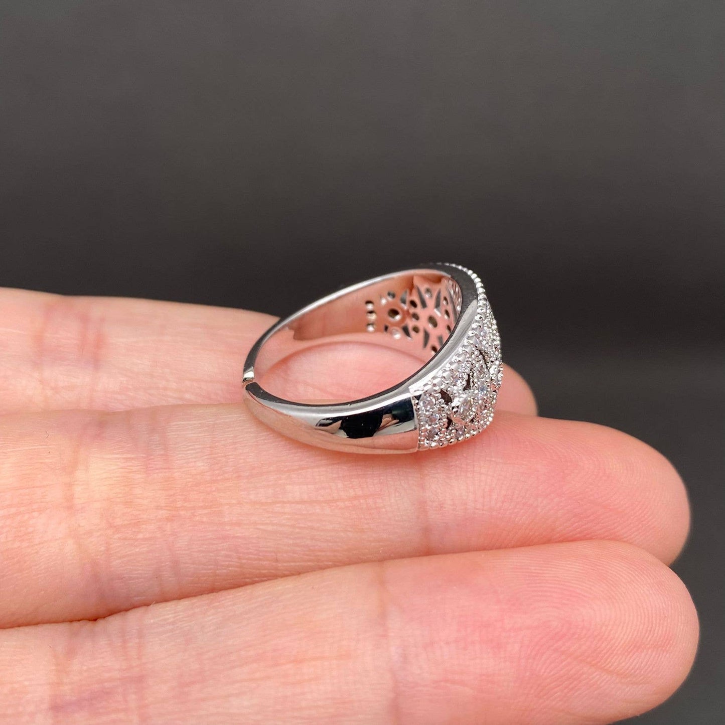 Rhinestone Inlaid Hollow Silver Tone Ring