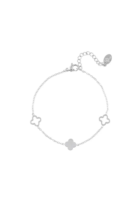 Silver Clover Bracelet
