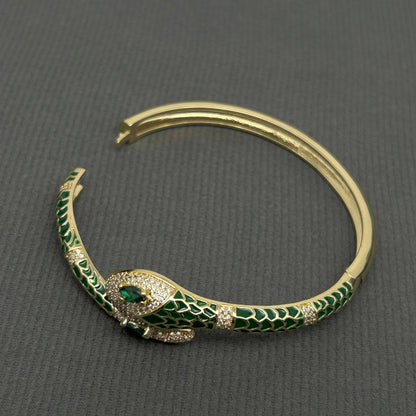 Green and gold snake bracelet showing 8mm width and intricate design detai