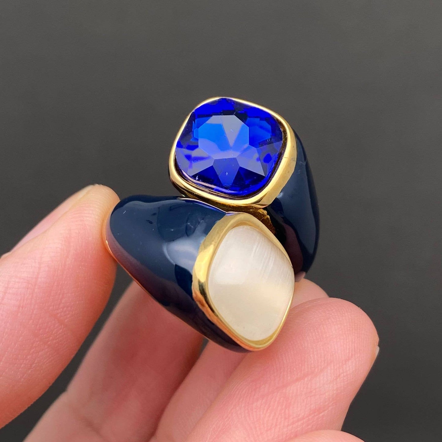 Cat's eye stone & Zircon Inlaid 18K Gold Plated SS Ring - FGS: 7