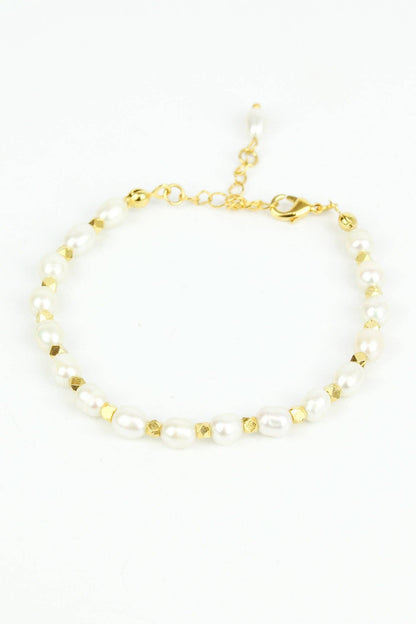 Pearl & Gold Bead Bracelet