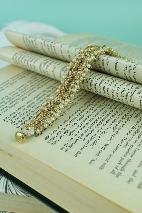 Pearl & Gold Bead Button Bracelet