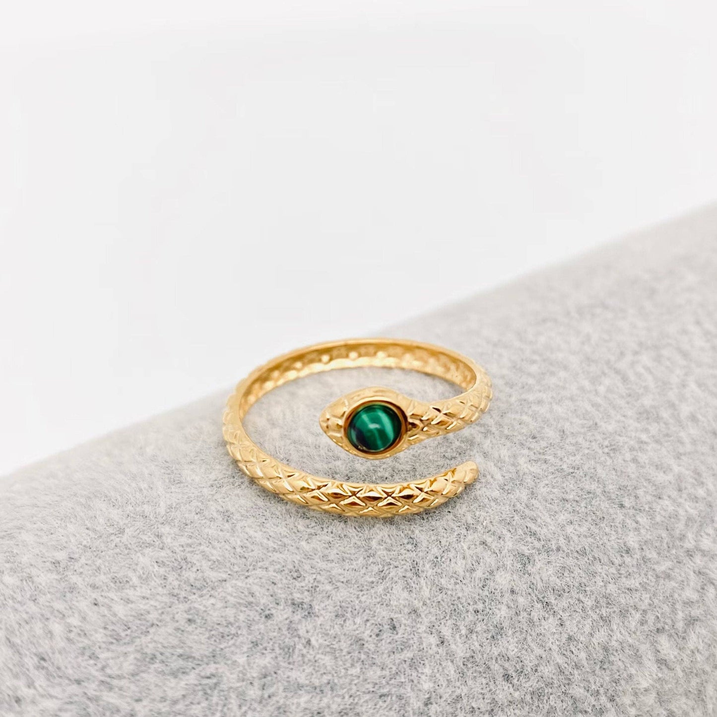 Adjustable Textured Snake Ring
