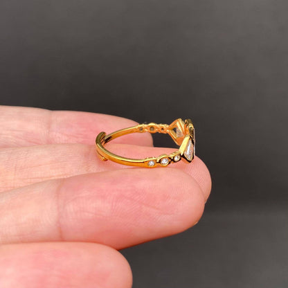 Geometric zircon Ring