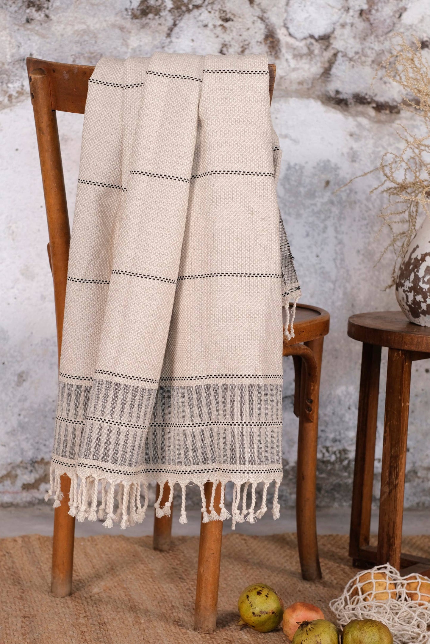 Peshtemal Hand Towel - Cream/Black