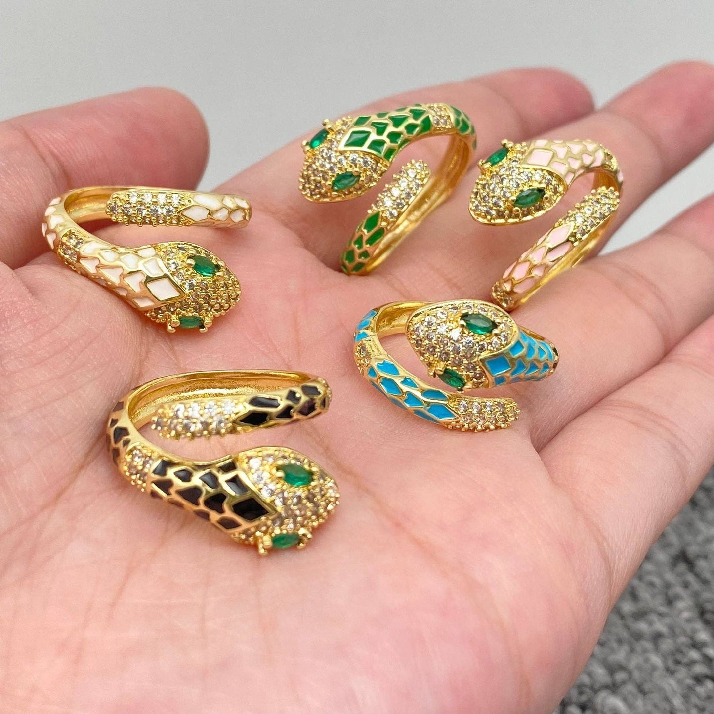 Inlaid Cubic Zirconia Enamel Snake Golden Adjustable Ring: Black