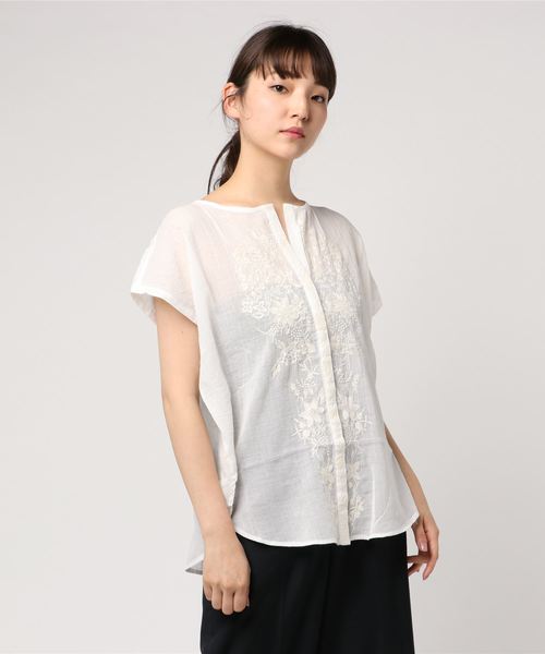 Loose Oyster embroidered cotton top
