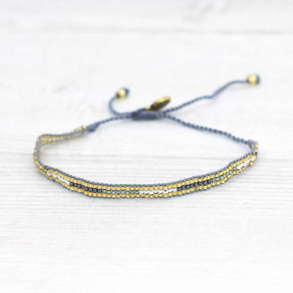 Pulseras de playa con cuentas