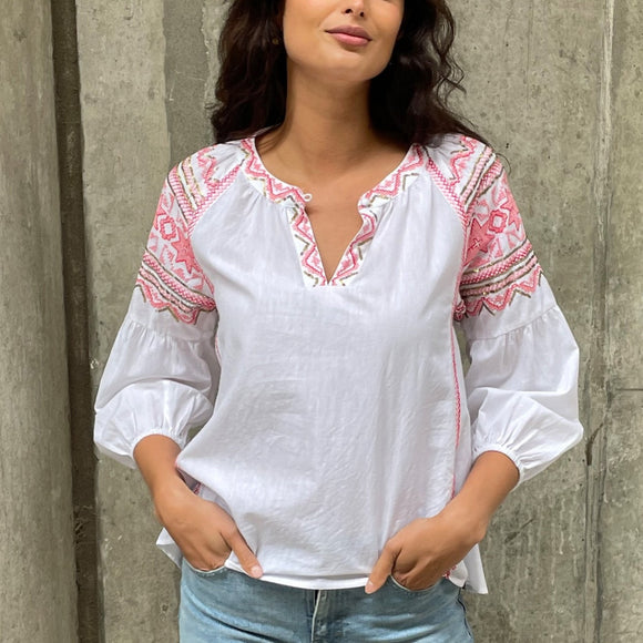 Embroidered longer sleeve blouse - White