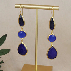 Boucles d'oreilles triples gouttes bleues