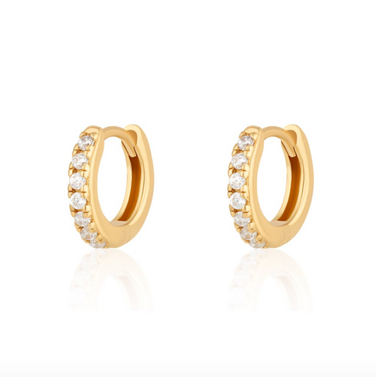 Boucles d'oreilles créoles en or avec pierres transparentes