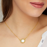 Mother of pearl necklace - Gold