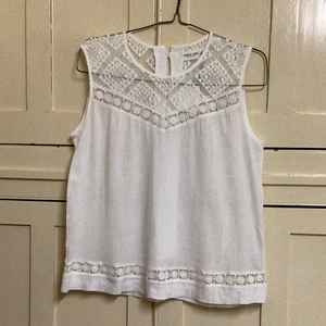 White top with cotton lace yoke